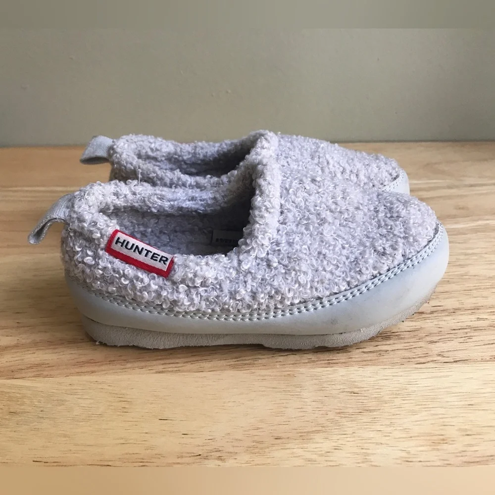 Hunter All Purpose Toddler Water Resistant Fleece Slipper Grey Size: US 8 EUR 24